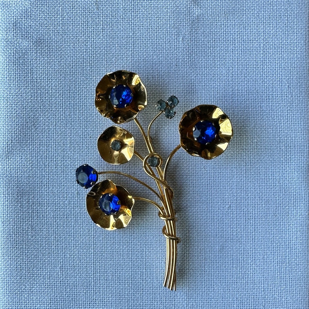 Large Vintage Gold Wash Sterling Blue Rhinestone Flowers Pin Brooch